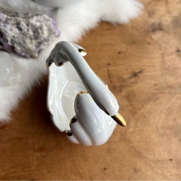 Vintage Lusterware Swan Trinket Bowl with Gold Accents - Picture 8 of 8